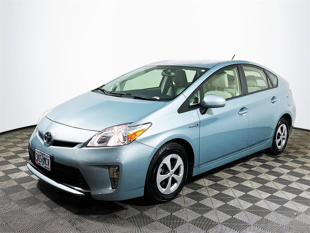 2015 Toyota Prius Three