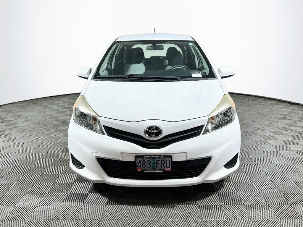 2012 Toyota Yaris LE