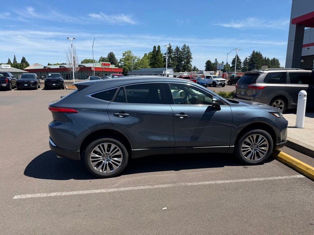 2021 Toyota Venza LE