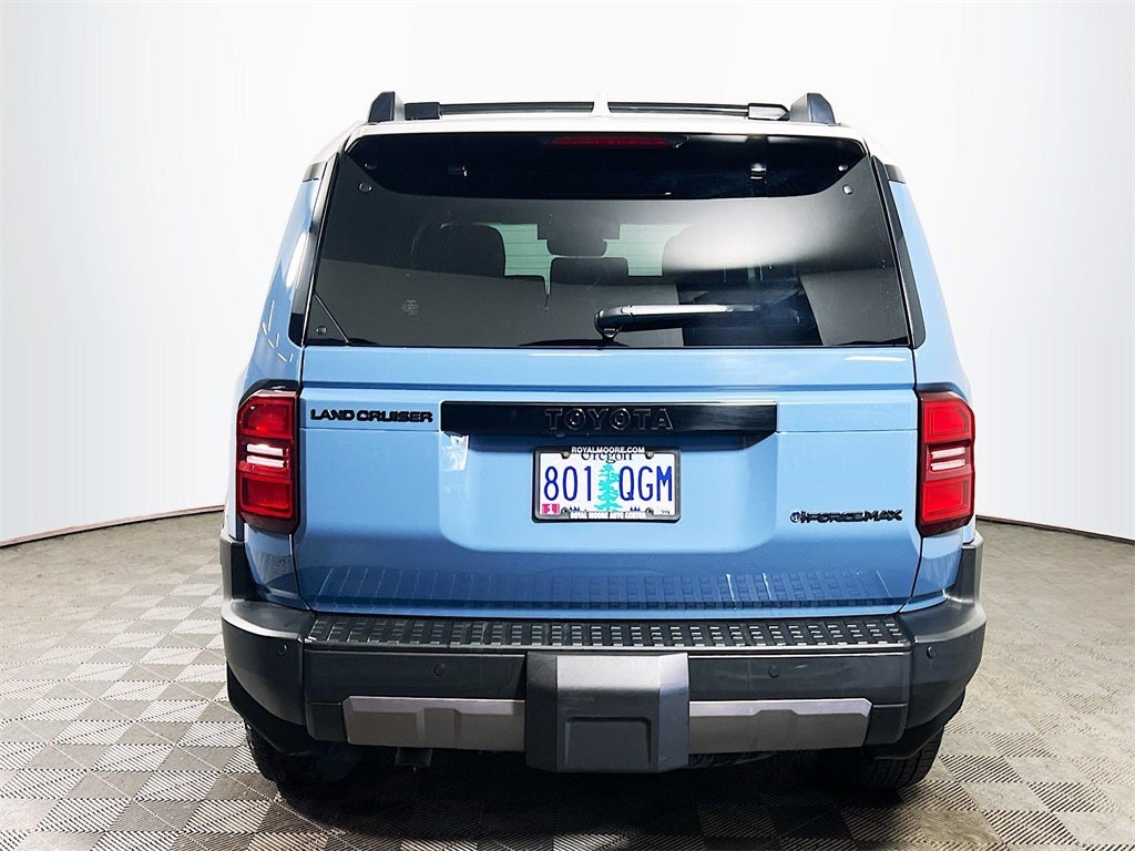 2025 Toyota Land Cruiser Base