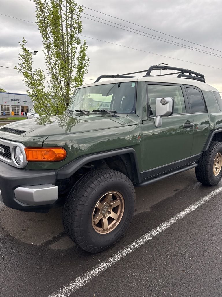 2014 Toyota FJ Cruiser Base