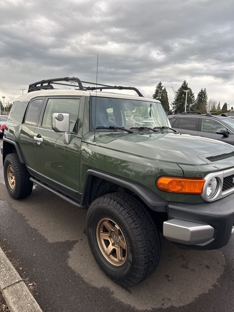 2014 Toyota FJ Cruiser Base