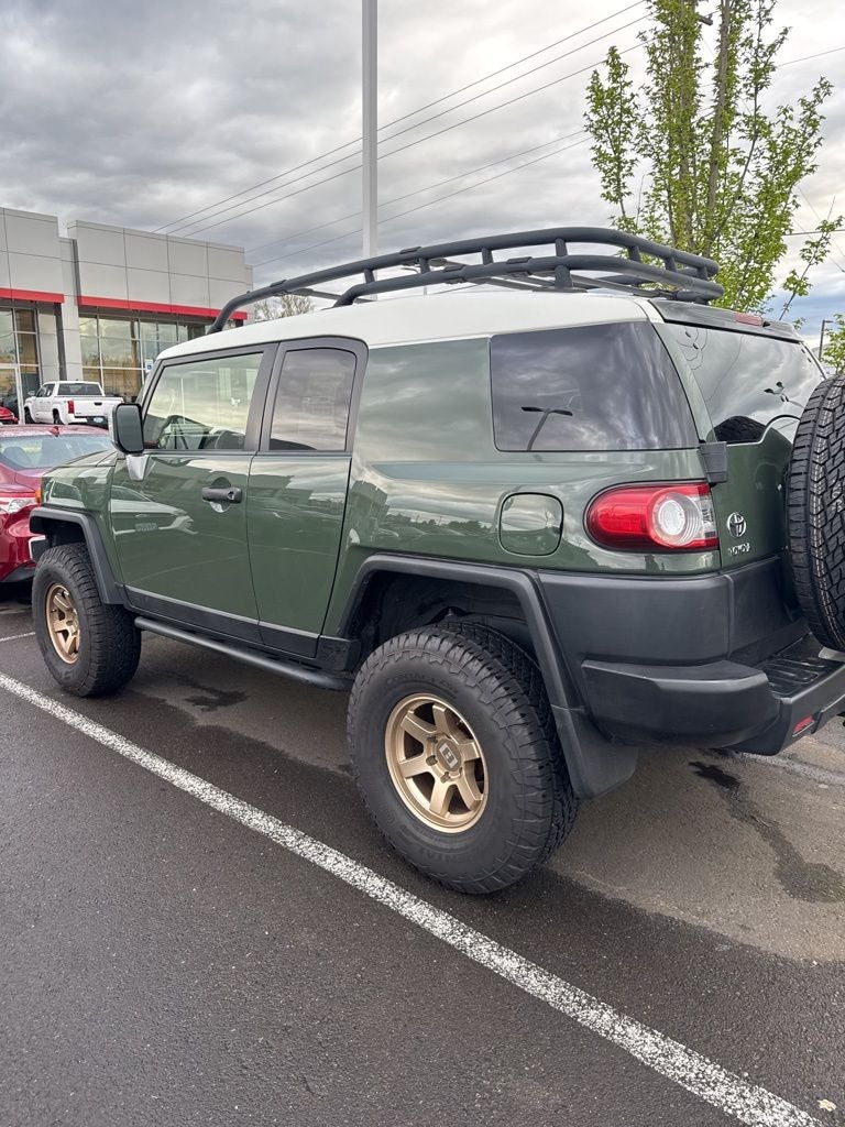 2014 Toyota FJ Cruiser Base