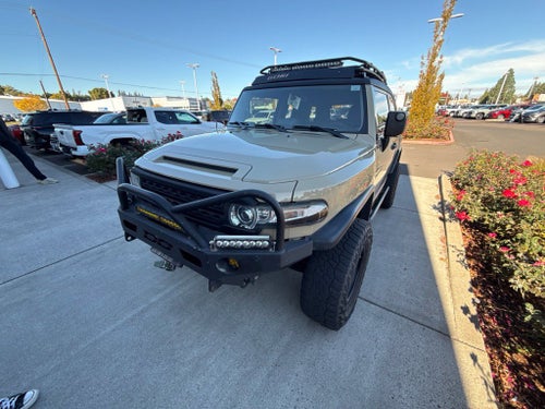 2014 Toyota FJ Cruiser Base