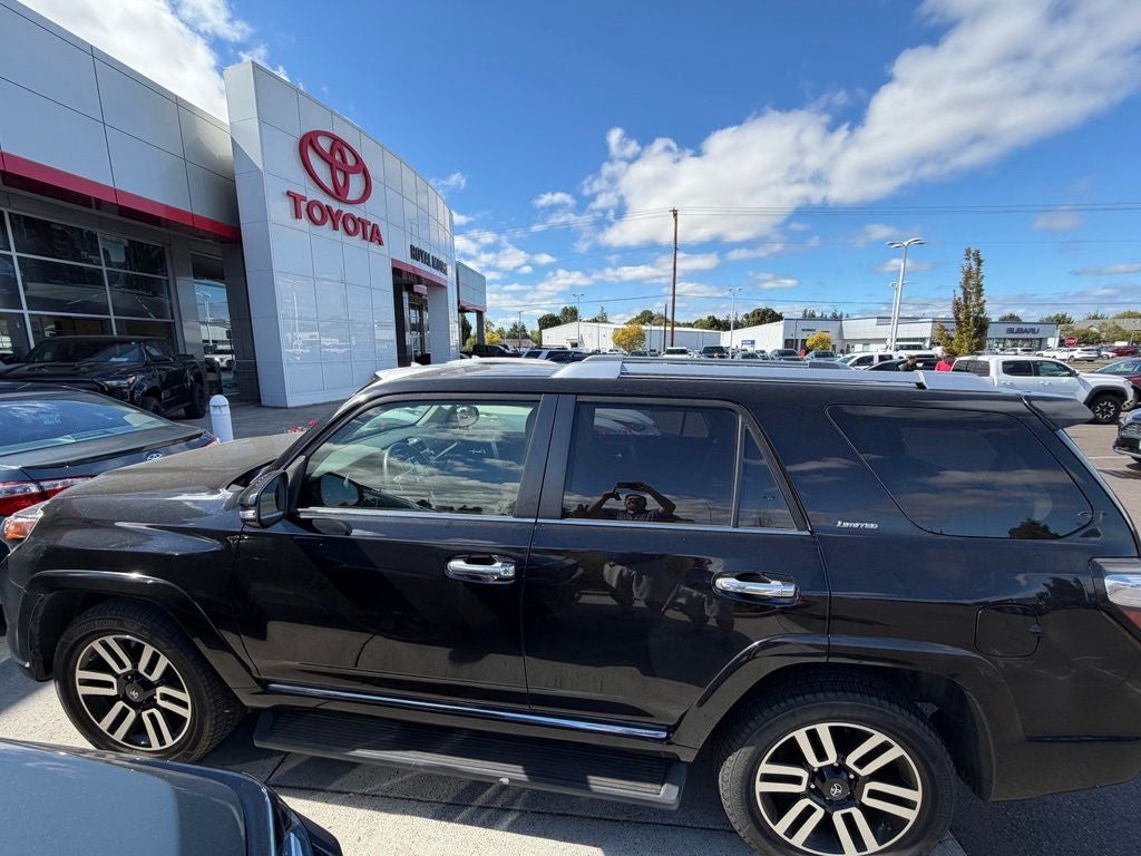 2019 Toyota 4Runner SR5
