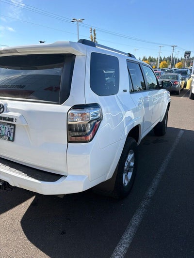 2024 Toyota 4Runner SR5