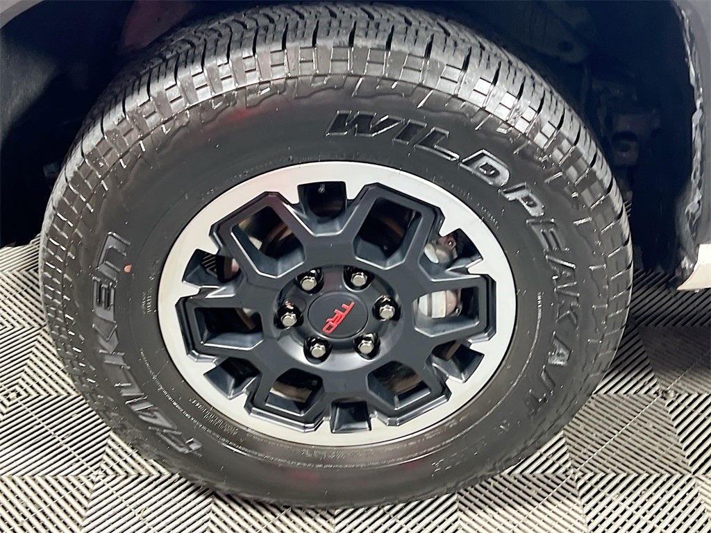 2025 Toyota 4Runner TRD Off-Road Premium