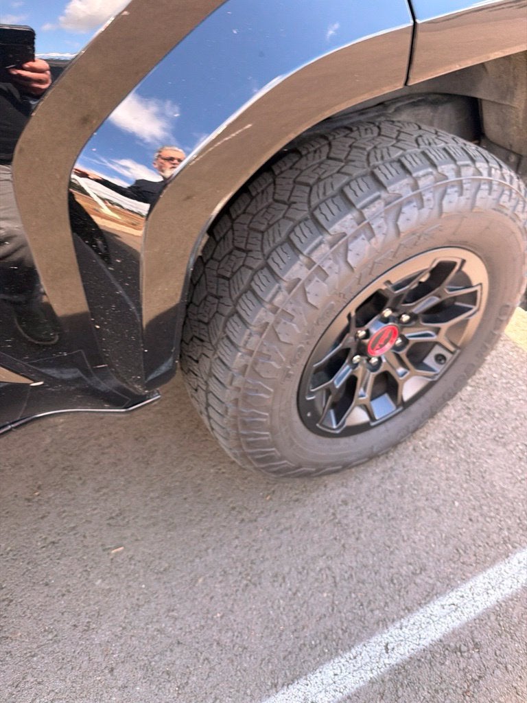 2025 Toyota 4Runner i-FORCE MAX Hybrid TRD Pro
