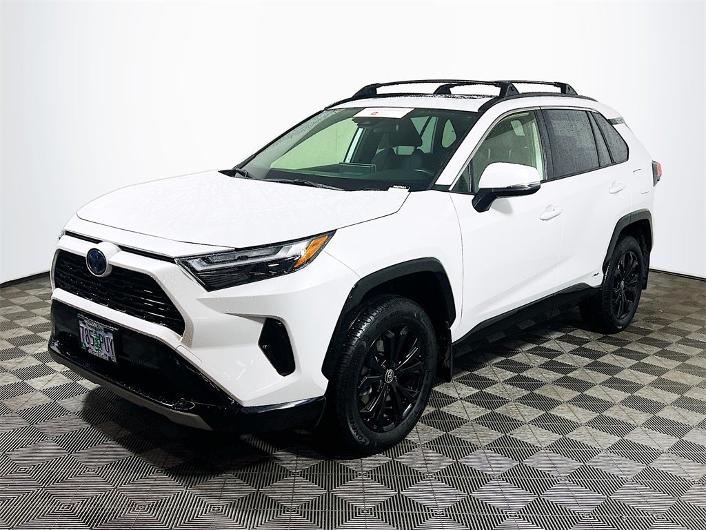2023 Toyota RAV4 Hybrid SE