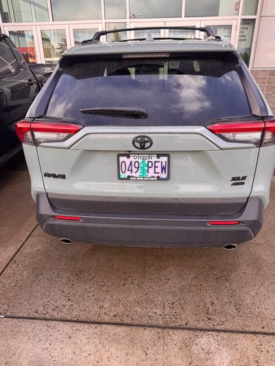 2023 Toyota RAV4 XLE Premium