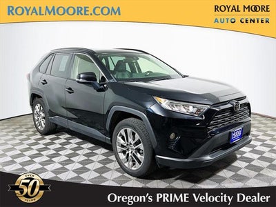 2019 Toyota RAV4 XLE Premium