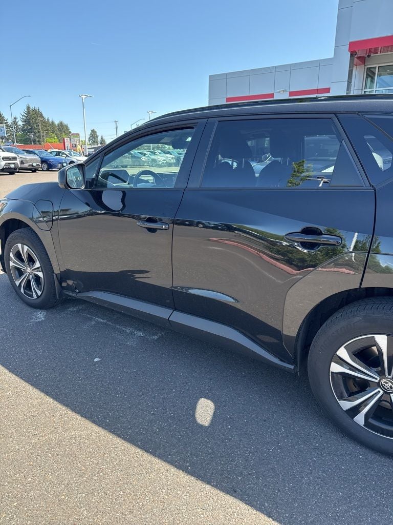 2025 Toyota bZ4X XLE