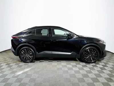 2026 Toyota C-HR XSE