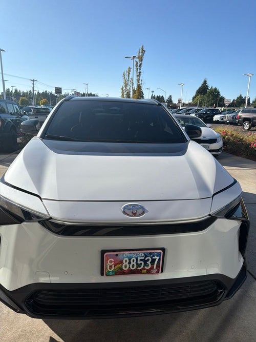 2024 Toyota bZ4X XLE