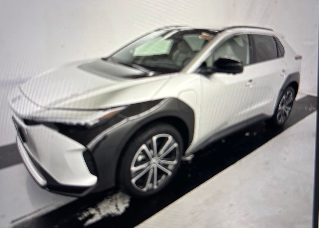 2023 Toyota bZ4X Limited