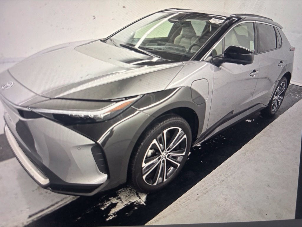 2023 Toyota bZ4X Limited