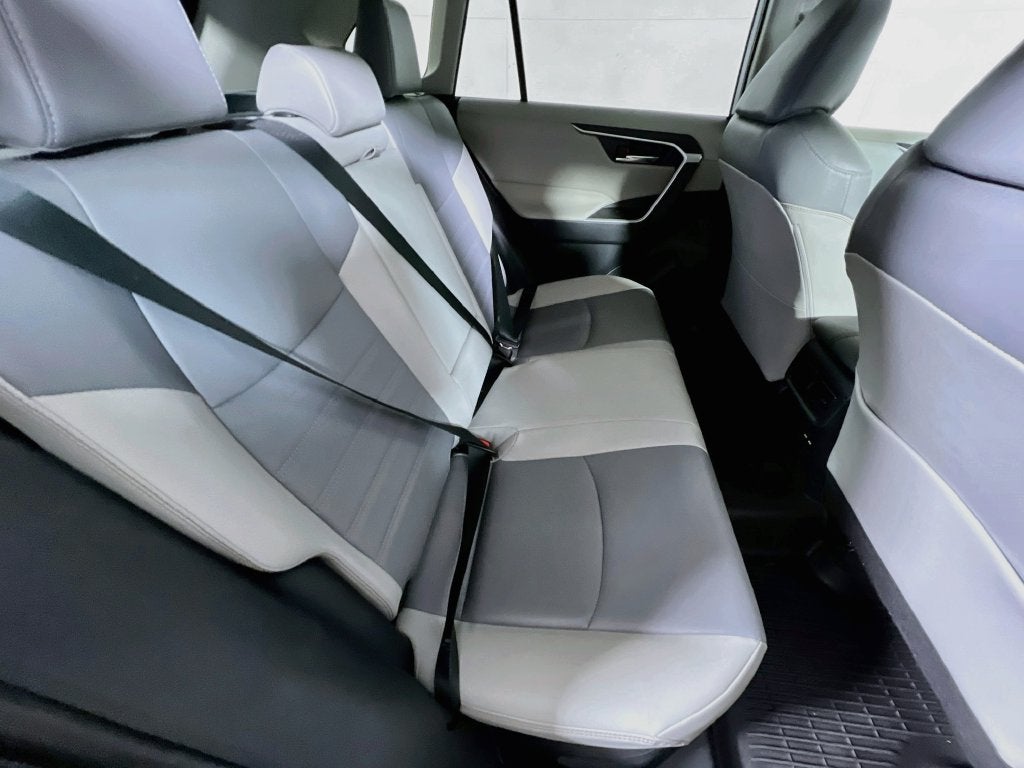 2021 Toyota RAV4 Hybrid XLE Premium