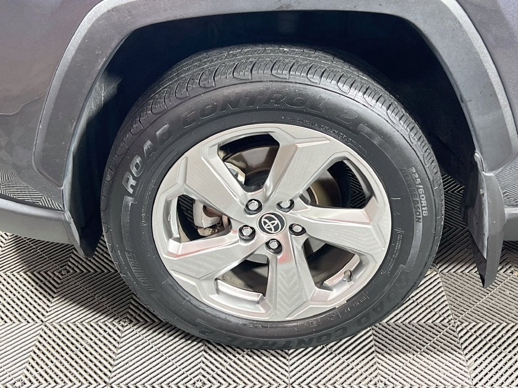 2021 Toyota RAV4 Hybrid XLE Premium