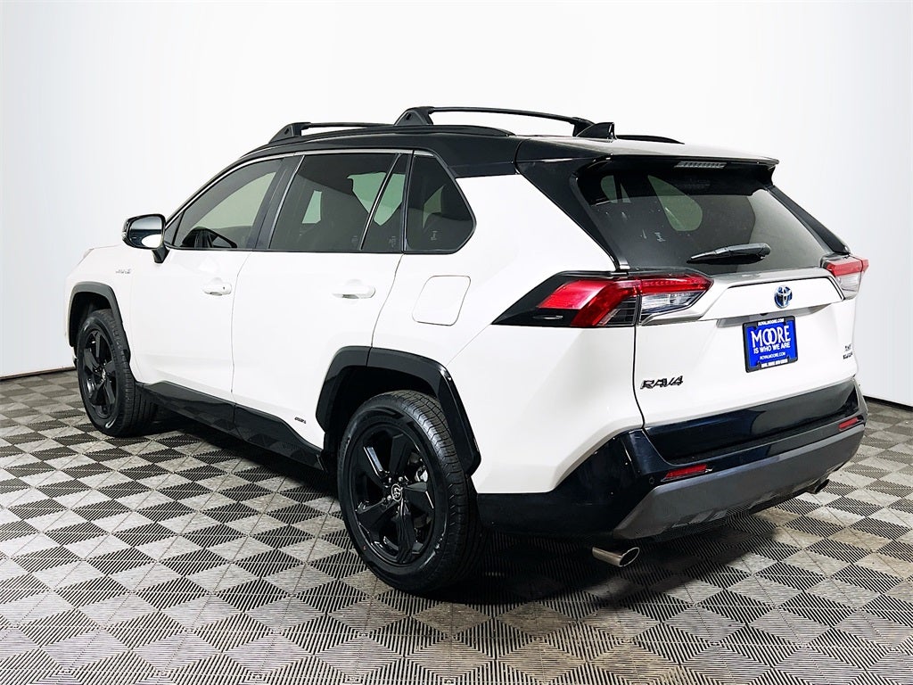 2019 Toyota RAV4 Hybrid XSE