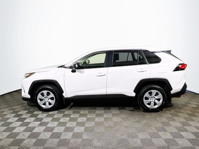 2025 Toyota RAV4 LE
