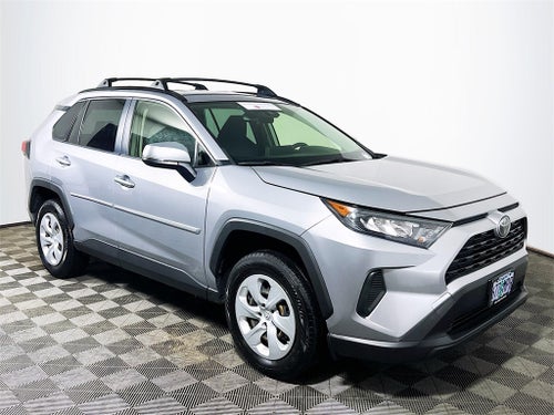 2020 Toyota RAV4 LE