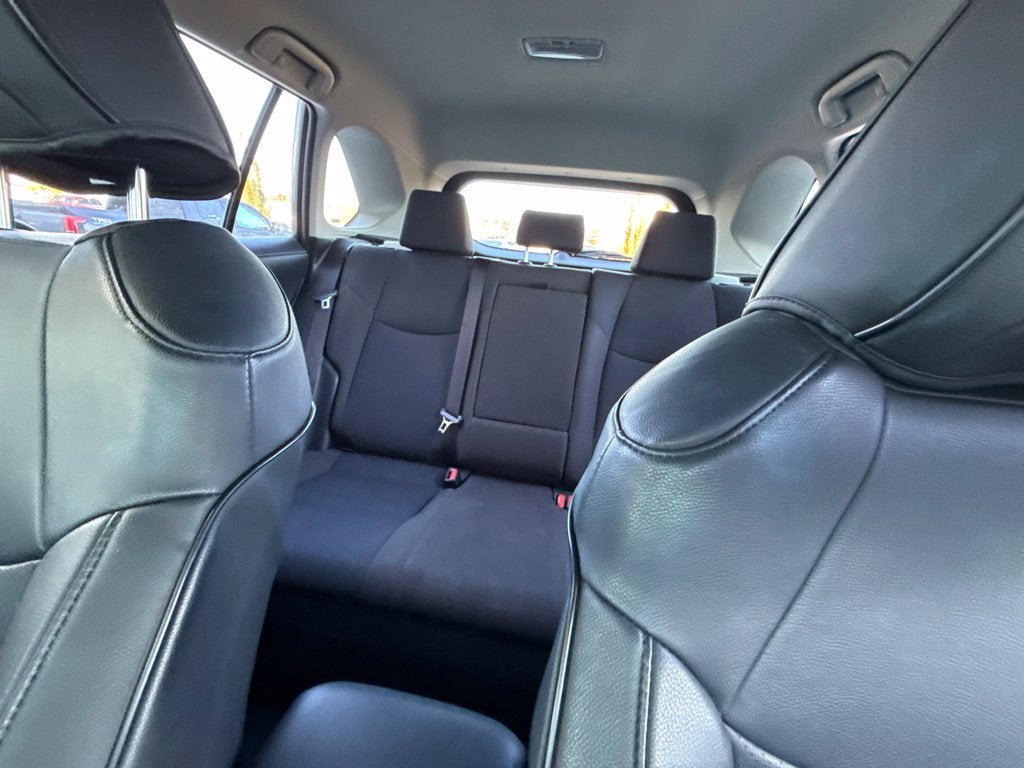 2020 Toyota RAV4 Hybrid LE