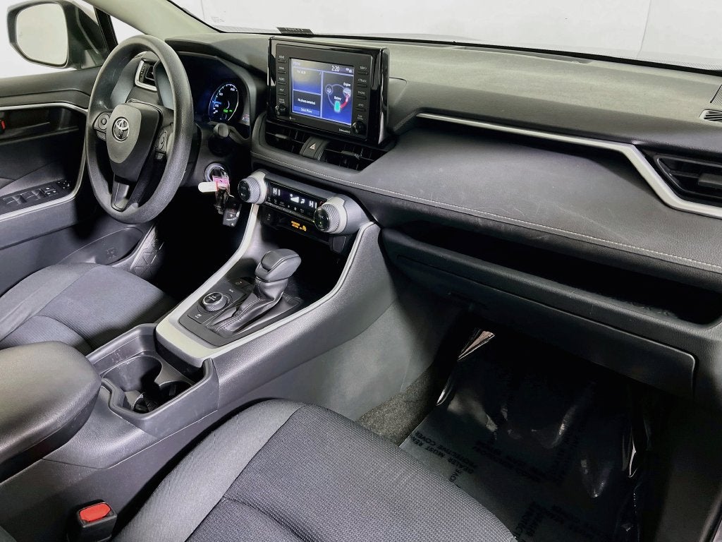 2020 Toyota RAV4 Hybrid LE