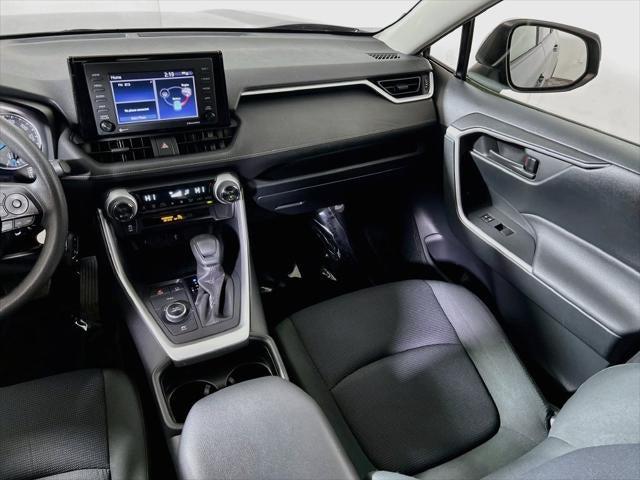 2020 Toyota RAV4 Hybrid LE