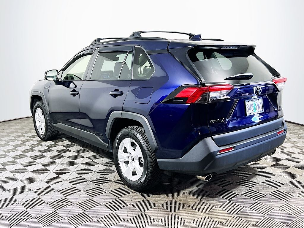 2020 Toyota RAV4 Hybrid XLE