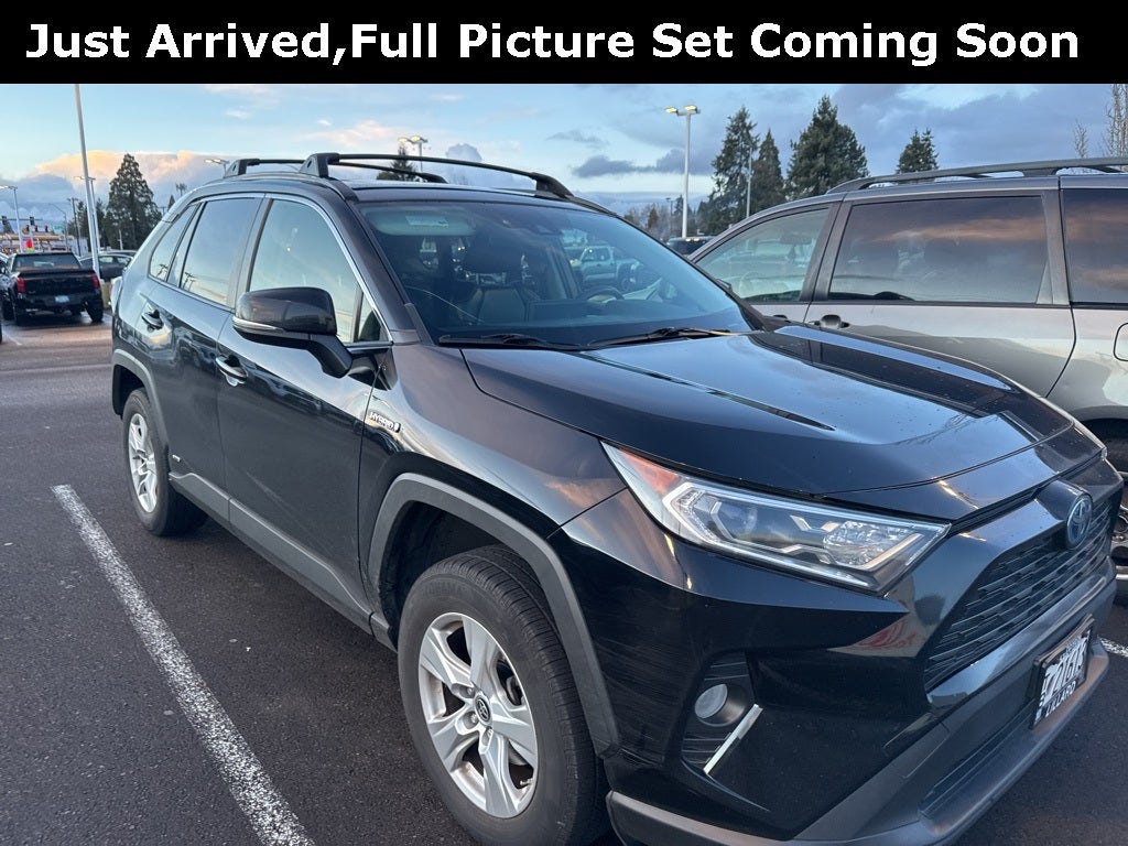 2019 Toyota RAV4 Hybrid XLE