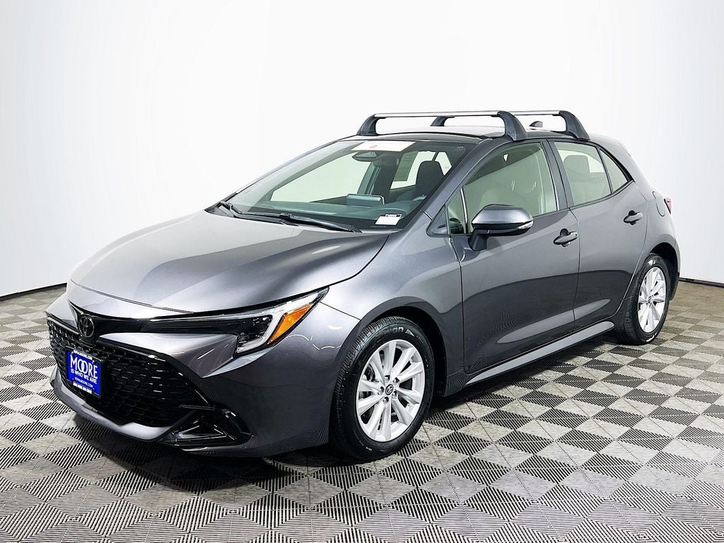 2024 Toyota Corolla Hatchback SE