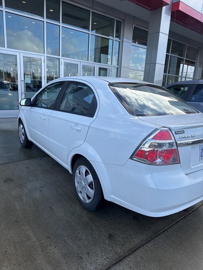 2011 Chevrolet Aveo 2LT