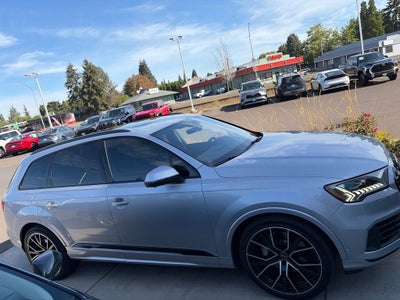 2021 Audi Q7 55 Prestige quattro
