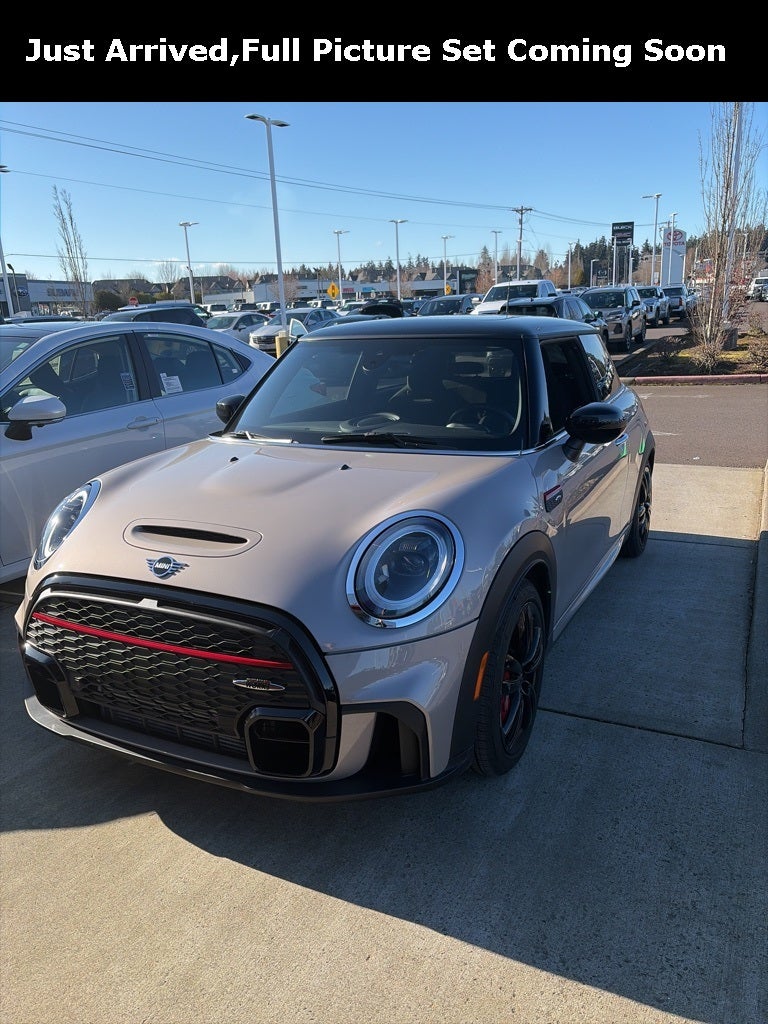 2023 MINI John Cooper Works Base